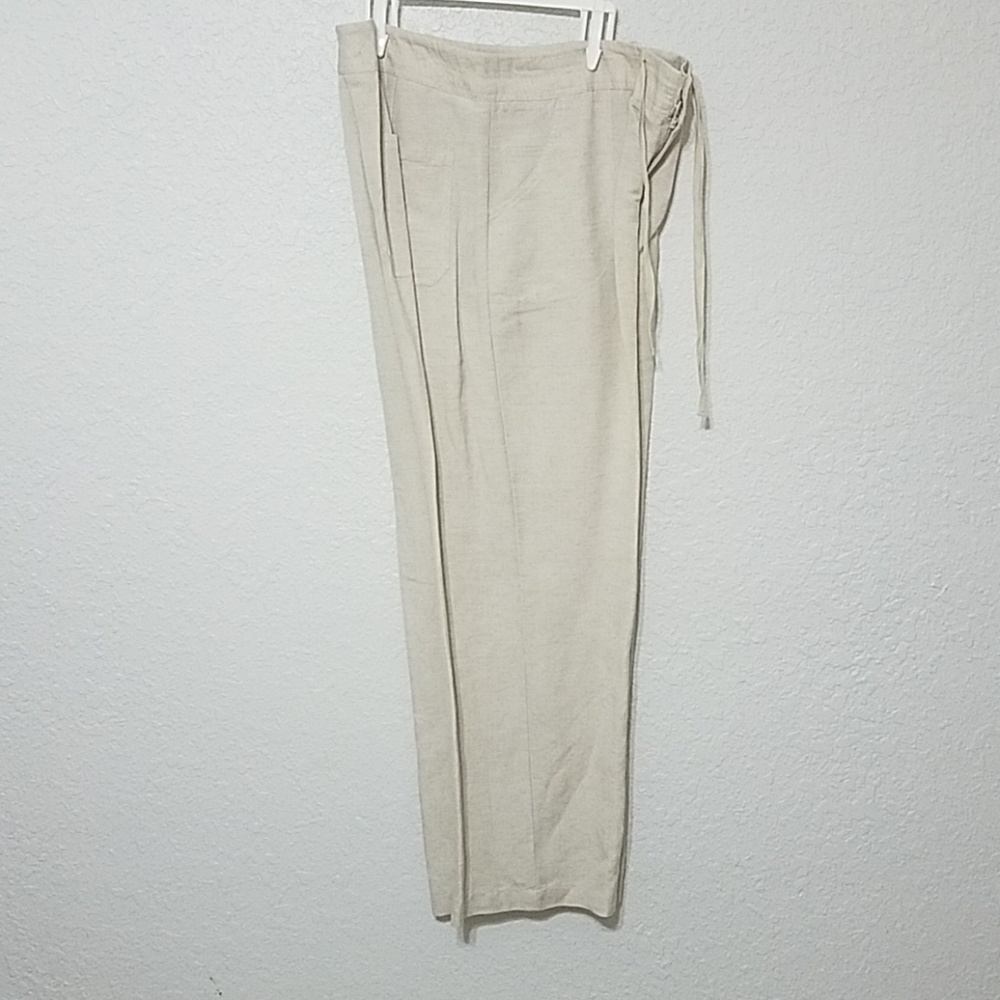 Natural fit, sand colored pants, sz P14.